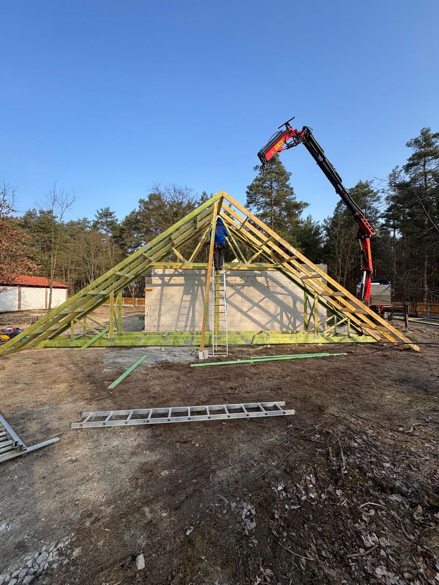 Załadunek konstrukcji betonowych z użyciem HDS